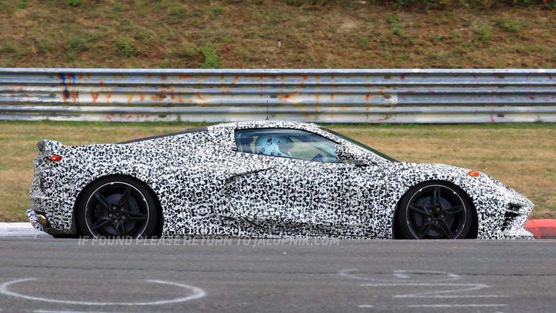 Illustration for article titled Here's The Mid-Engine 2020 Chevrolet Corvette Storming The NĂĽrburgring